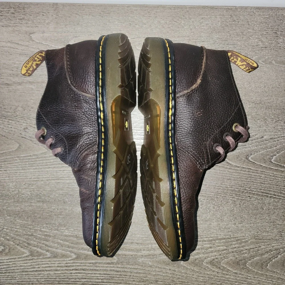 Dr Martens Sussex Brown Pebbled Leather Chukka Boots Shoes Men 8 Women 9 AW004